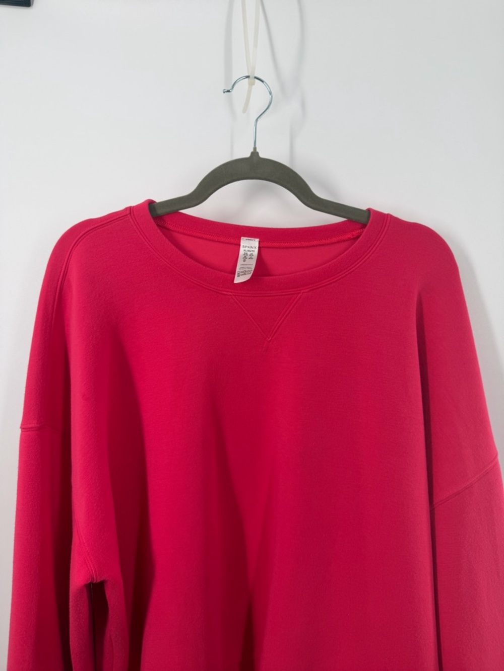 Spanx Air Essentials Cerise Hot Pink Sweatshirt - Picture 4 of 9